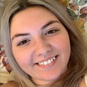 Meet your Posher, Mackenzie